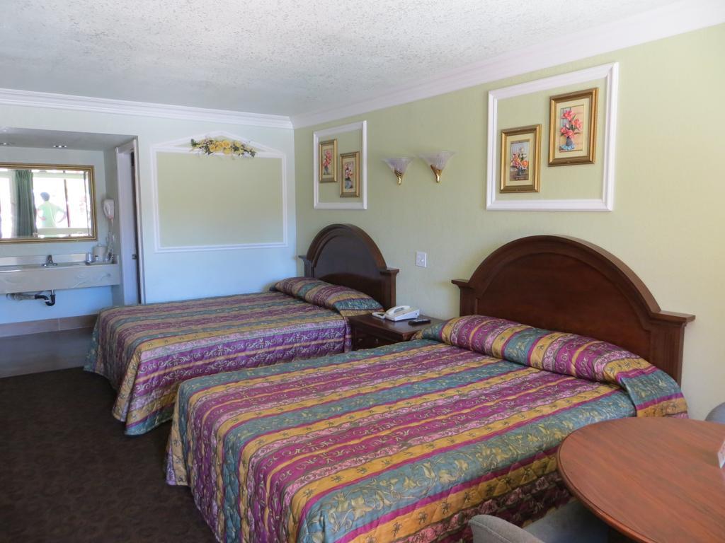 Motel Azusa West Covina